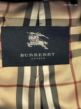 Load image into Gallery viewer, BURBERRY Black Nylon Raincoat | 4