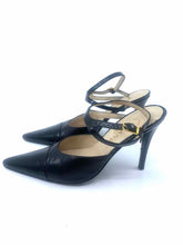 Load image into Gallery viewer, CHANEL Black Pump | 9.5