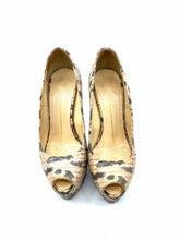Load image into Gallery viewer, GIUSEPPE ZANOTTI Snakeskin Pumps | 6.5 - Labels Luxury