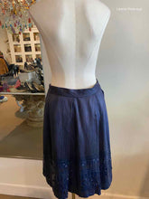 Load image into Gallery viewer, DRIES VAN NOTEN Rayon Skirt | 4