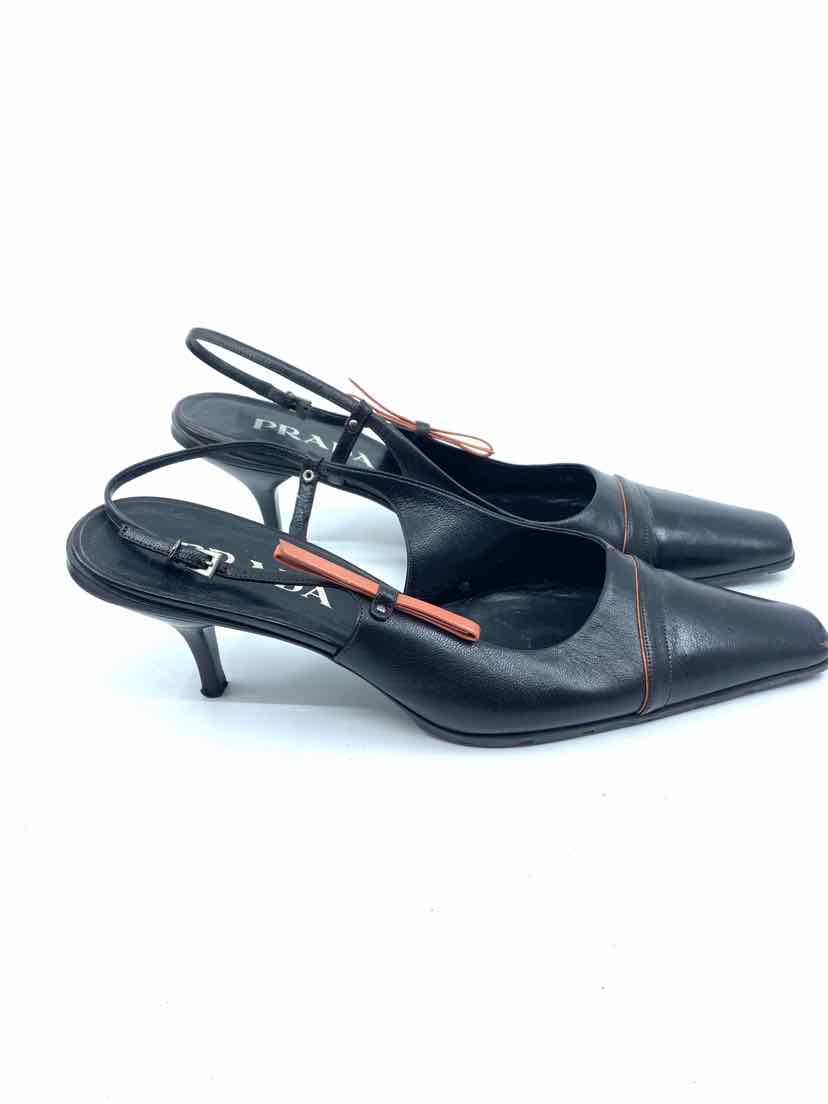 PRADA Size 9.5 Black Leather Pumps – Labels Luxury