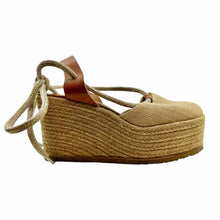 Load image into Gallery viewer, CHLOE Size 7 Beige, Camel Woven Wedge
