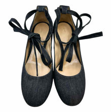 Load image into Gallery viewer, GIANVITO ROSSI Size 10 Navy Denim Solid Pumps
