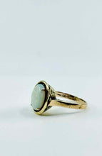 Load image into Gallery viewer, Opal 14K Ring
