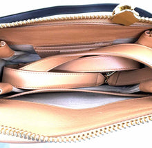 Load image into Gallery viewer, CHLOE Handbag
