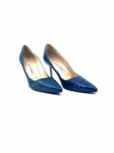 MANOLO BLAHNIK Size 8 Navy Leather Oxford Pumps