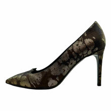 Load image into Gallery viewer, ETRO Size 10 Brown, Gold Floral Pumps
