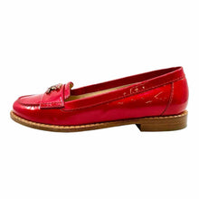 Load image into Gallery viewer, CHANEL Patent Leather Flats | 5
