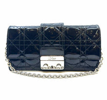 Load image into Gallery viewer, CHRISTIAN DIOR Lady Black Patent Leather Solid Handbag
