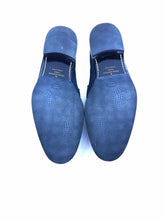 Load image into Gallery viewer, LOUIS VUITTON Size 9.5 Navy Men&#39;s Shoes
