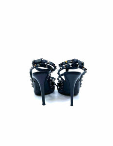 VALENTINO Size 8 Black Leather Pumps
