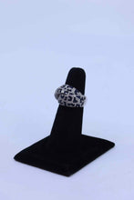 Load image into Gallery viewer, EFFY White Gold Ring
