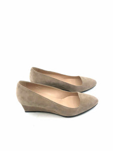 TOD'S Size 7.5 Beige Suede Solid Wedge