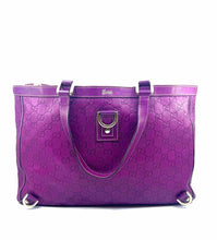 Load image into Gallery viewer, GUCCI Raspberry Leather LOGO Handbag
