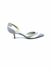 Load image into Gallery viewer, CHRISTIAN DIOR Size 8 Grey, White Pumps

