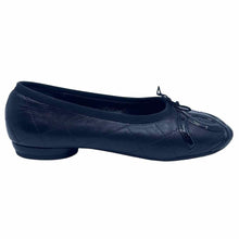 Load image into Gallery viewer, CHANEL Leather Flats | 6
