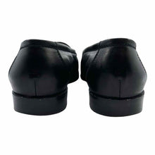 Load image into Gallery viewer, CHANEL Leather Flats | 5
