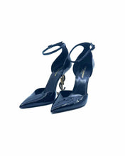 Load image into Gallery viewer, SAINT LAURENT Size 8 Black Patent Leather Pumps
