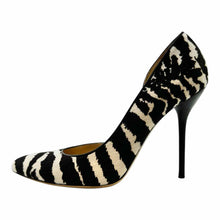 Load image into Gallery viewer, GUCCI Noah D’Orsay Cowhide Pumps | 9

