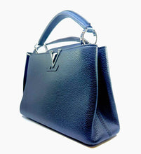 Load image into Gallery viewer, LOUIS VUITTON Black Leather Handbag
