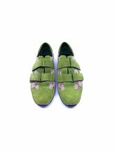 Load image into Gallery viewer, GUCCI Size 7 Green, Brown Canvas Suede Monogram Sneakers
