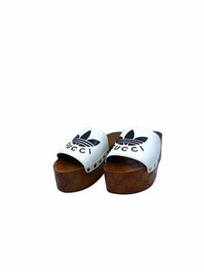 GUCCI Size 9 White, black Slide