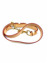 Load image into Gallery viewer, LOUIS VUITTON Natural Leather Solid Misc
