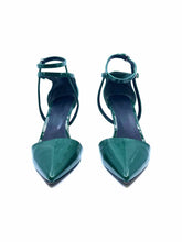 Load image into Gallery viewer, ALEXANDER MCQUEEN Size 8.5 Green Patent Leather Pumps
