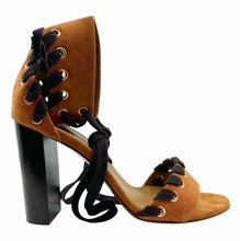 Load image into Gallery viewer, CHLOE Size 8 Tan, brown Suede Sandals

