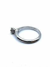 Load image into Gallery viewer, TIFFANY &amp; CO Platinum Ring
