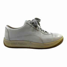 Load image into Gallery viewer, LOUIS VUITTON Leather Sneakers | 7.5
