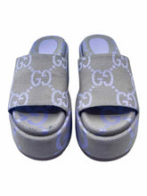 Load image into Gallery viewer, GUCCI Size 6.5 Lavender Canvas Monogram Wedge
