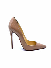 Load image into Gallery viewer, CHRISTIAN LOUBOUTIN Size 7.5 Nude Patent Leather Solid Pumps
