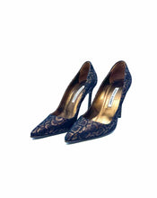 Load image into Gallery viewer, MANOLO BLAHNIK Size 8.5 Bronze Lizard Pumps
