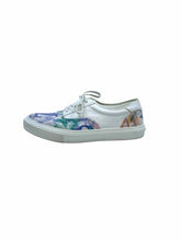 Load image into Gallery viewer, LOUIS VUITTON Size 9 White Men's Sneakers
