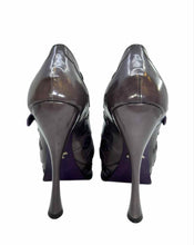 Load image into Gallery viewer, PRADA Size 7 Purple Leather Floral Pumps
