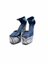 Load image into Gallery viewer, GIUSEPPE ZANOTTI Size 7.5 Black &amp; Grey Patent Leather Pumps
