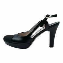 Load image into Gallery viewer, SALVATORE FERRAGAMO Size 6.5 Black Leather Solid Slingback
