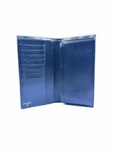 Load image into Gallery viewer, CHANEL Continental Black Leather Solid caviar Wallet
