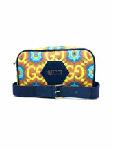 Load image into Gallery viewer, GUCCI 2007 LV Cup Solent Messenger Bag Red, Blue Coated canvas Waist Bag
