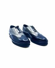 Load image into Gallery viewer, TOD&#39;S Size 10 Black, silver Color Block Oxfords
