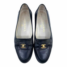 Load image into Gallery viewer, CHANEL Leather Flats | 5
