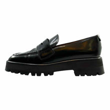 Load image into Gallery viewer, LABUCQ Leather Loafers | 9
