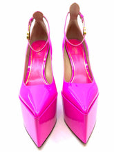 Load image into Gallery viewer, VALENTINO Size 8 Hot Pink Patent Leather Solid Pumps
