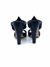 Load image into Gallery viewer, SARAH FLINT Size 8.5 Black Suede Leather Solid Sandals
