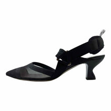 Load image into Gallery viewer, FENDI Colibri Pumps | 8.5
