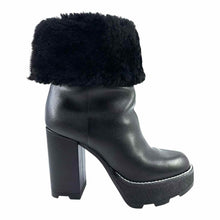 Load image into Gallery viewer, LOUIS VUITTON Leather Ankle Boot | 6.5

