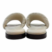 Load image into Gallery viewer, BOTTEGA VENETA Leather Sandals | 5
