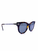 Load image into Gallery viewer, CARTIER Brown Cat Eye Tortious Sunglasses

