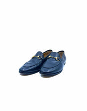Load image into Gallery viewer, GUCCI Size 7 Black Leather Solid Flats
